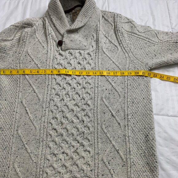Wind River Heritage Men’s Heavy Cable-Knit Sweater – Medium - Picture 11 of 14